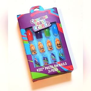 Taste Beauty Cinnamon Toast Crunch 24 Piece Press-On Nails Kit
